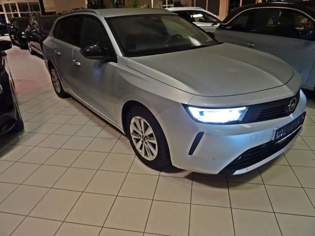 Opel Astra 2024 Benzine