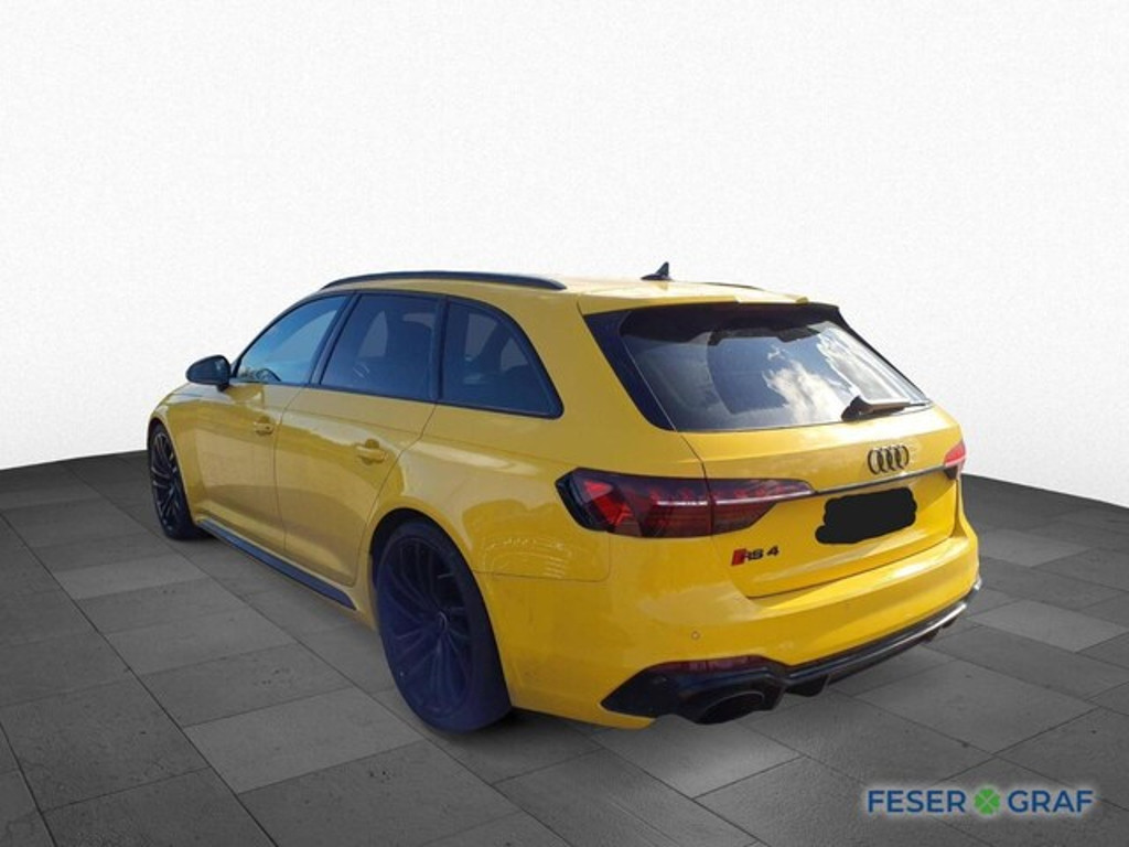 Audi RS4