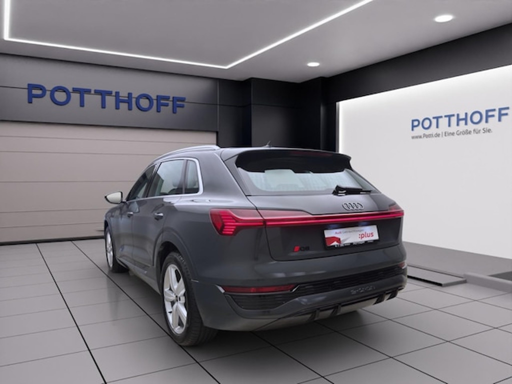 Audi Q8 e-tron