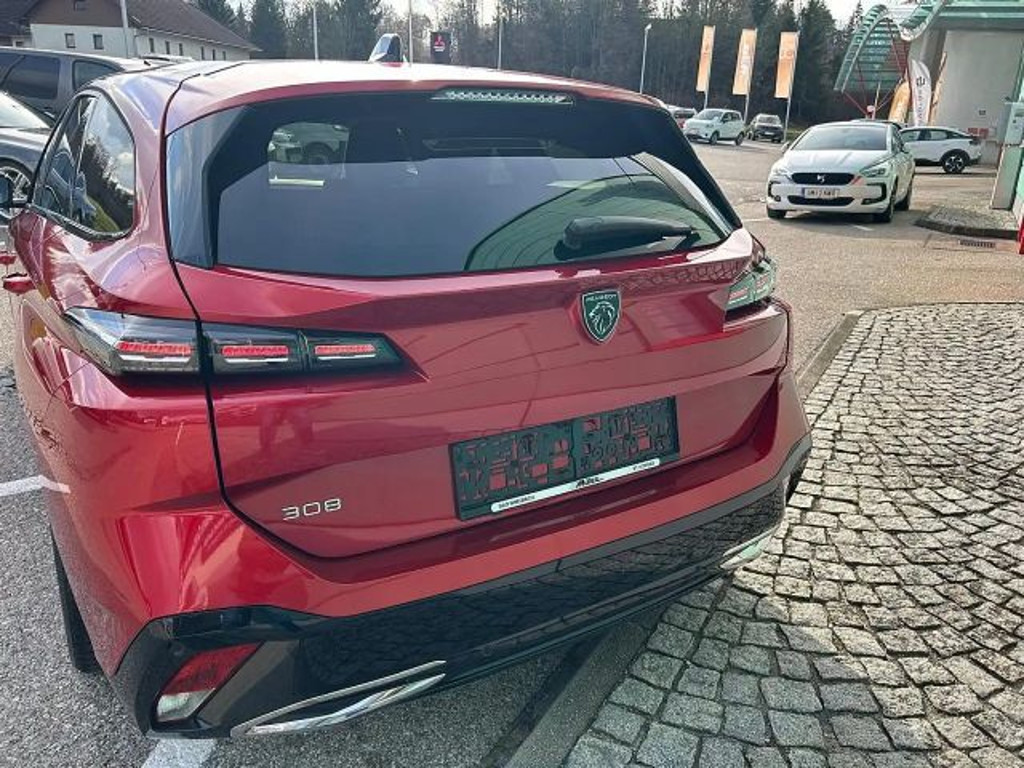 Peugeot 308