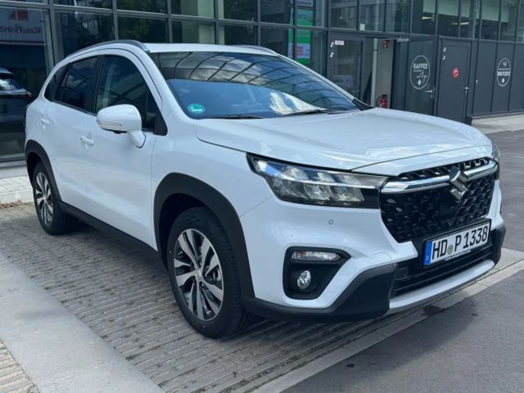 Suzuki S-Cross