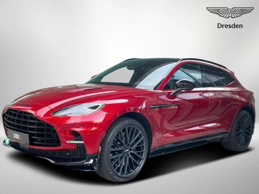 Aston Martin DBX 2023 Benzine