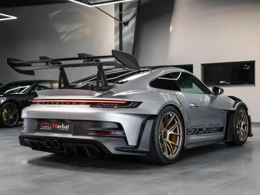 Porsche 992