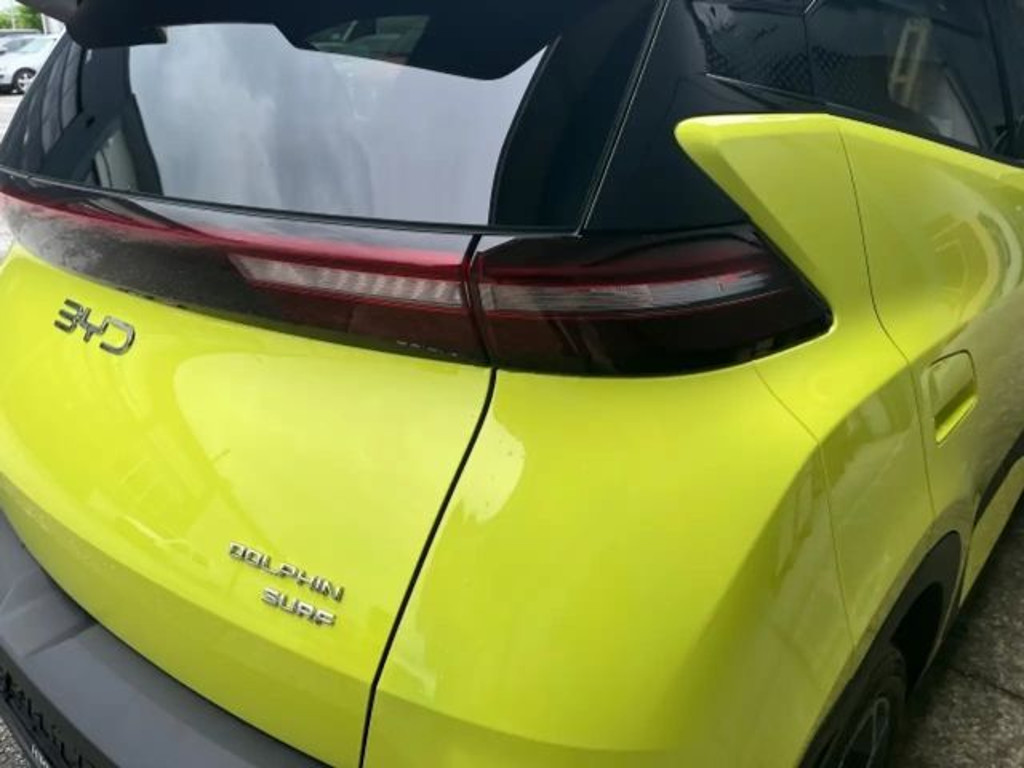 BYD Dolphin Surf