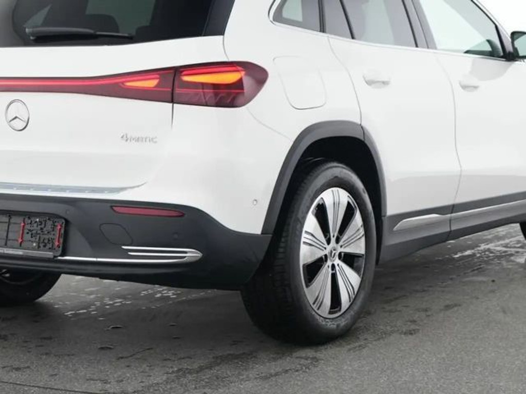 Mercedes-Benz EQA