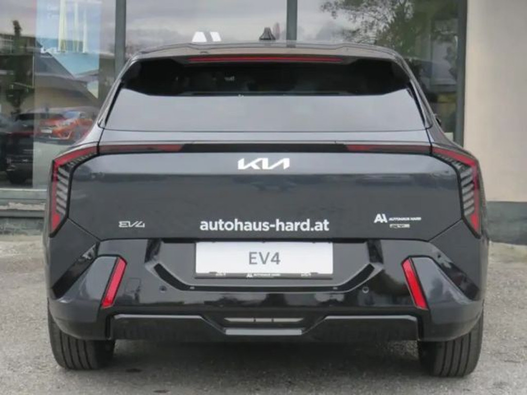 Kia EV4