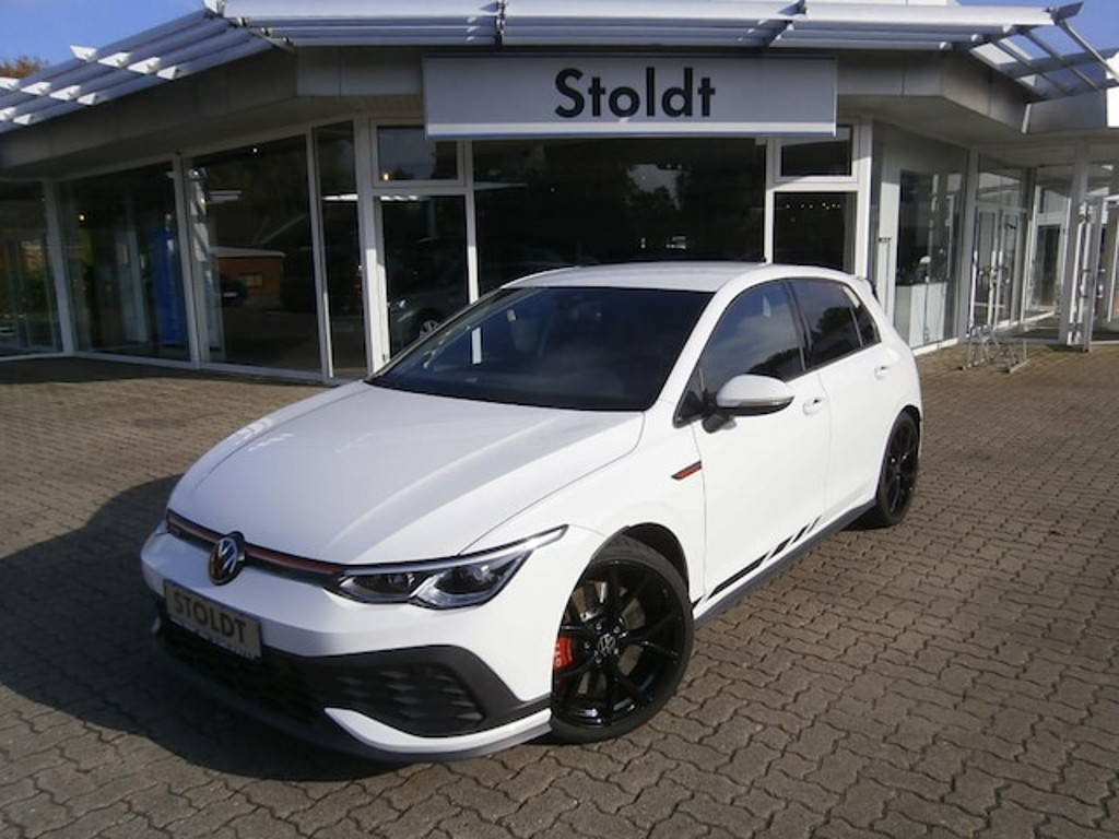 Volkswagen Golf 2022 Benzine