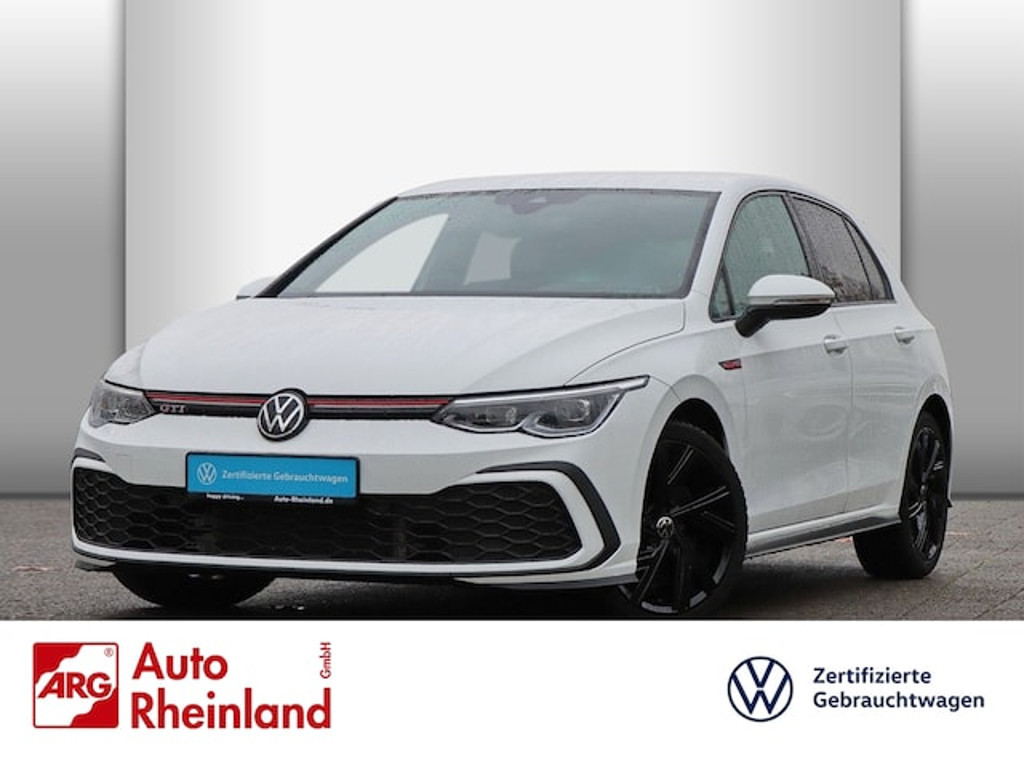 Volkswagen Golf 2023 Benzine