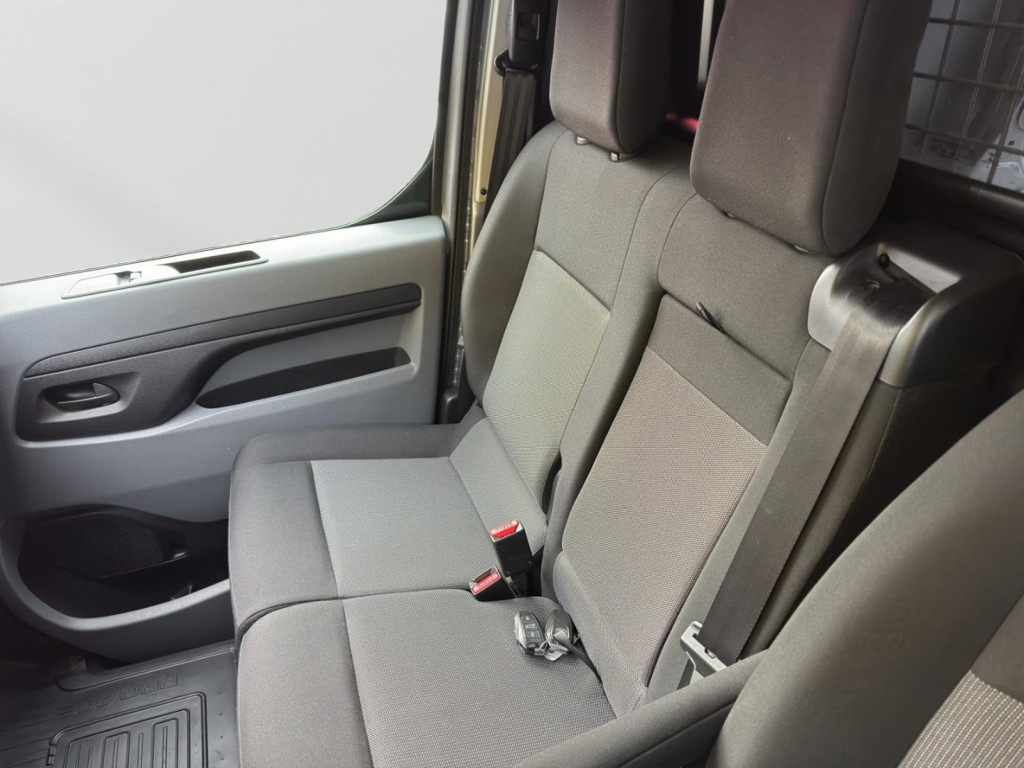 Toyota Proace Verso EV