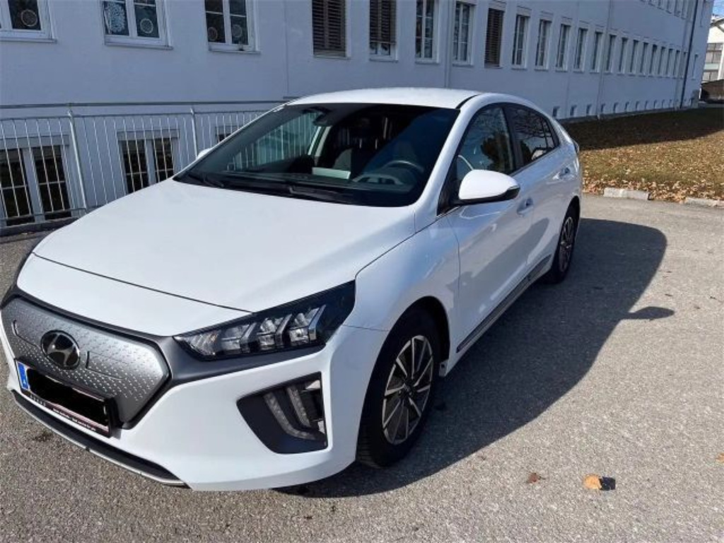 Hyundai Ioniq
