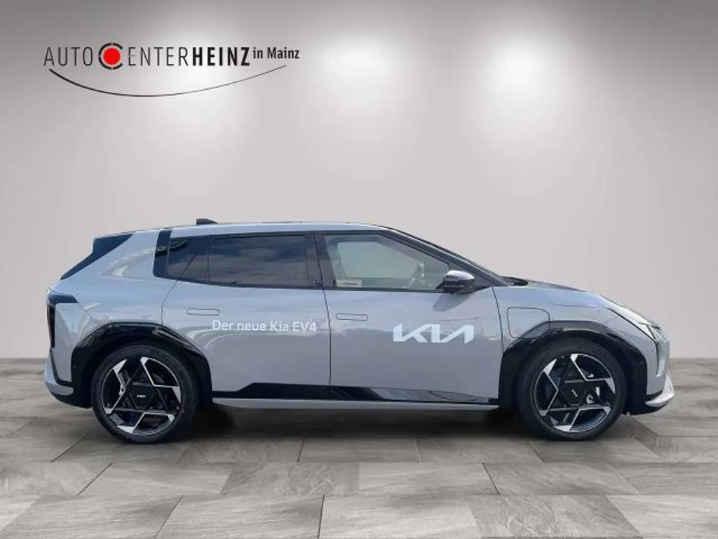 Kia EV4