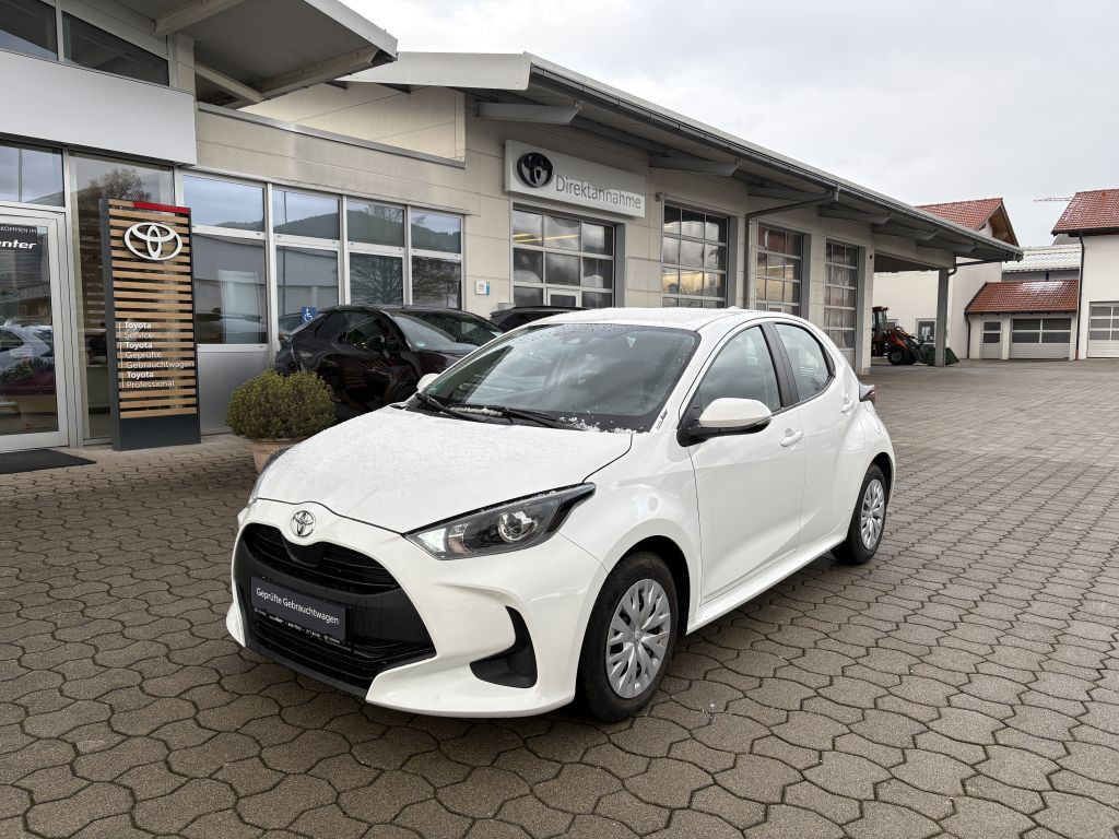 Toyota Yaris 2024 Benzine