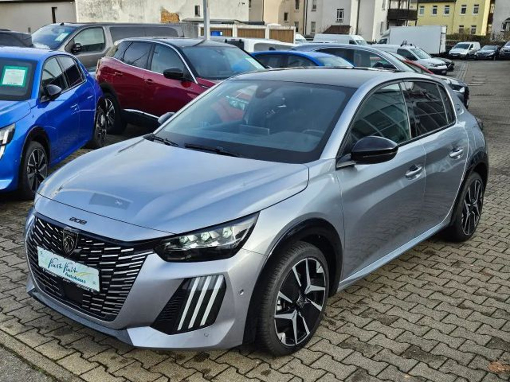 Peugeot e-208
