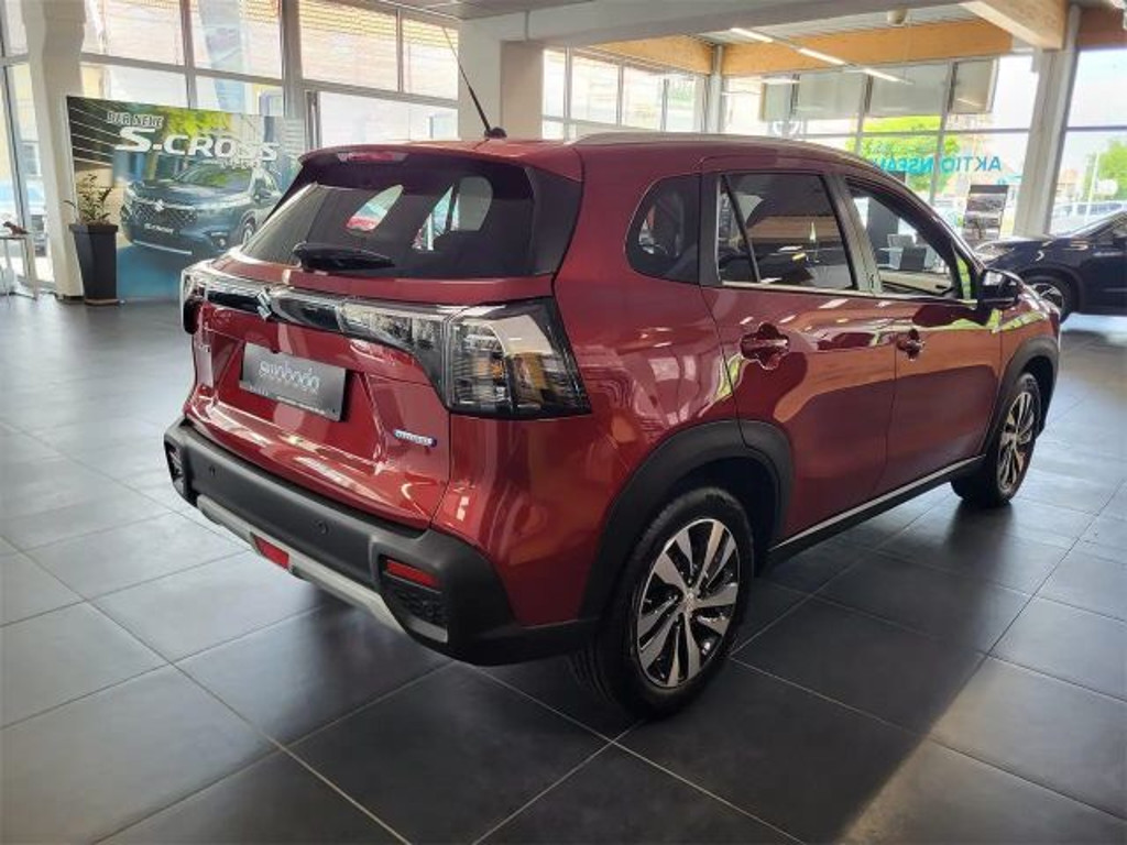 Suzuki S-Cross