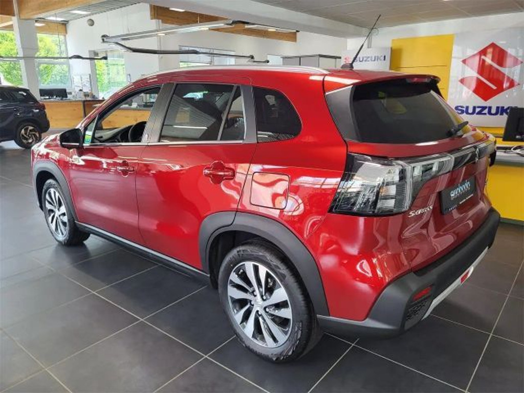 Suzuki S-Cross
