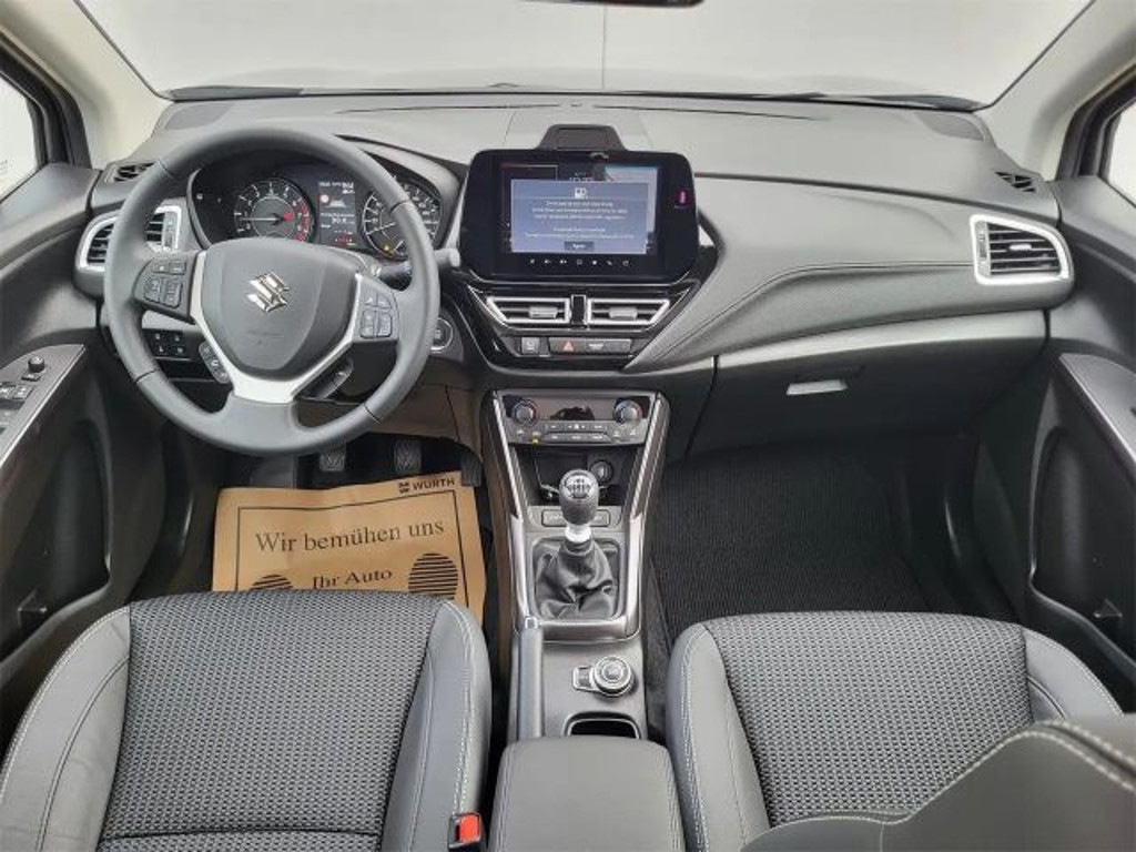 Suzuki S-Cross