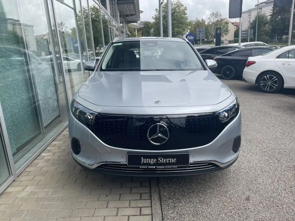 Mercedes-Benz EQA