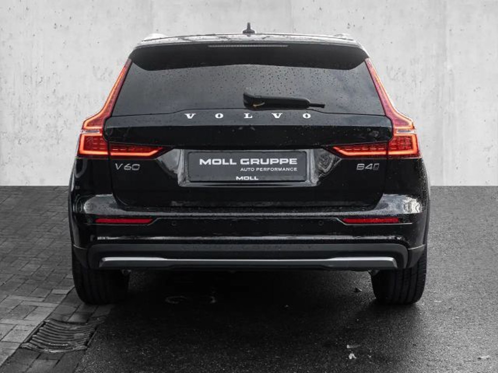 Volvo V60 Cross Country