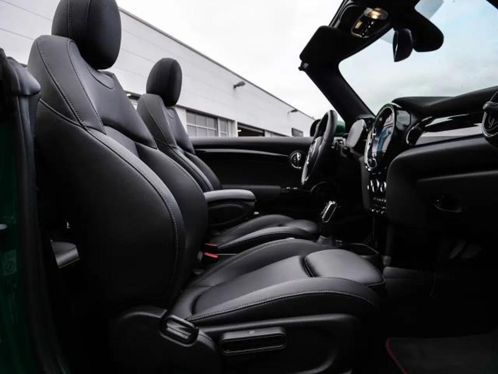 Mini John Cooper Works Cabrio