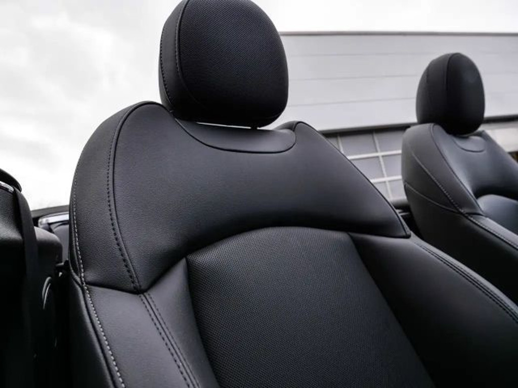 Mini John Cooper Works Cabrio