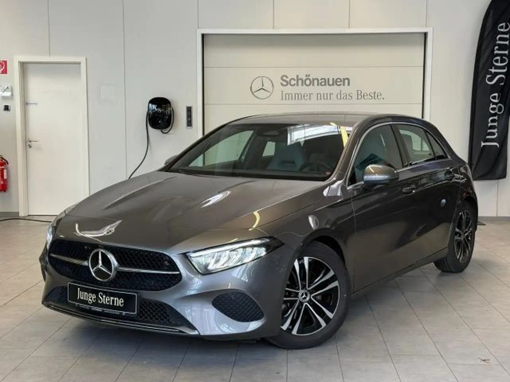 Mercedes-Benz A-Klasse 2024 Benzine