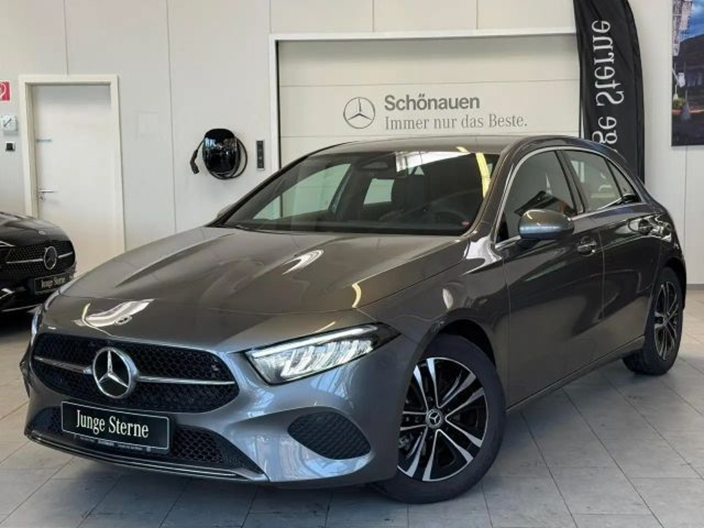 Mercedes-Benz A-Klasse 2024 Benzine