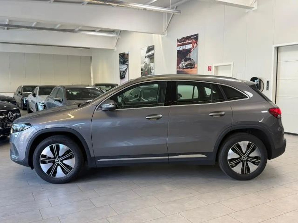 Mercedes-Benz EQA