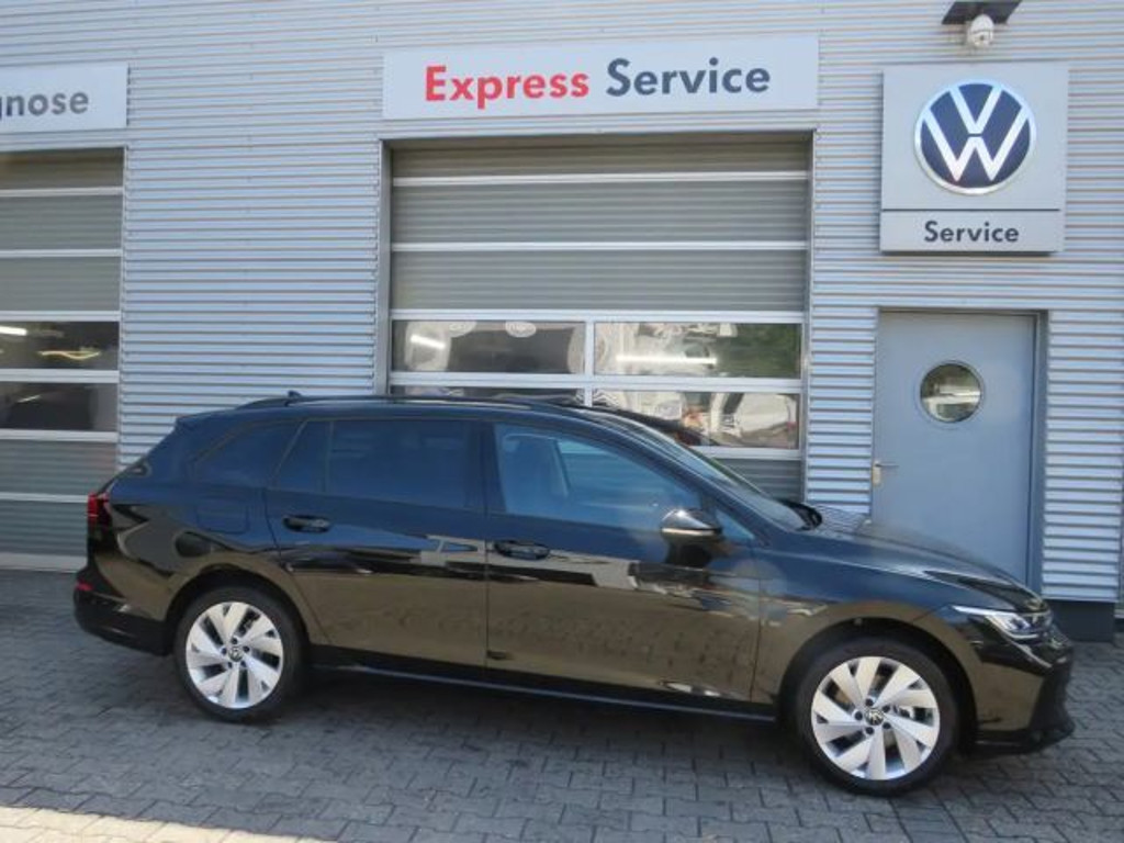 Volkswagen Golf 2025 Benzine