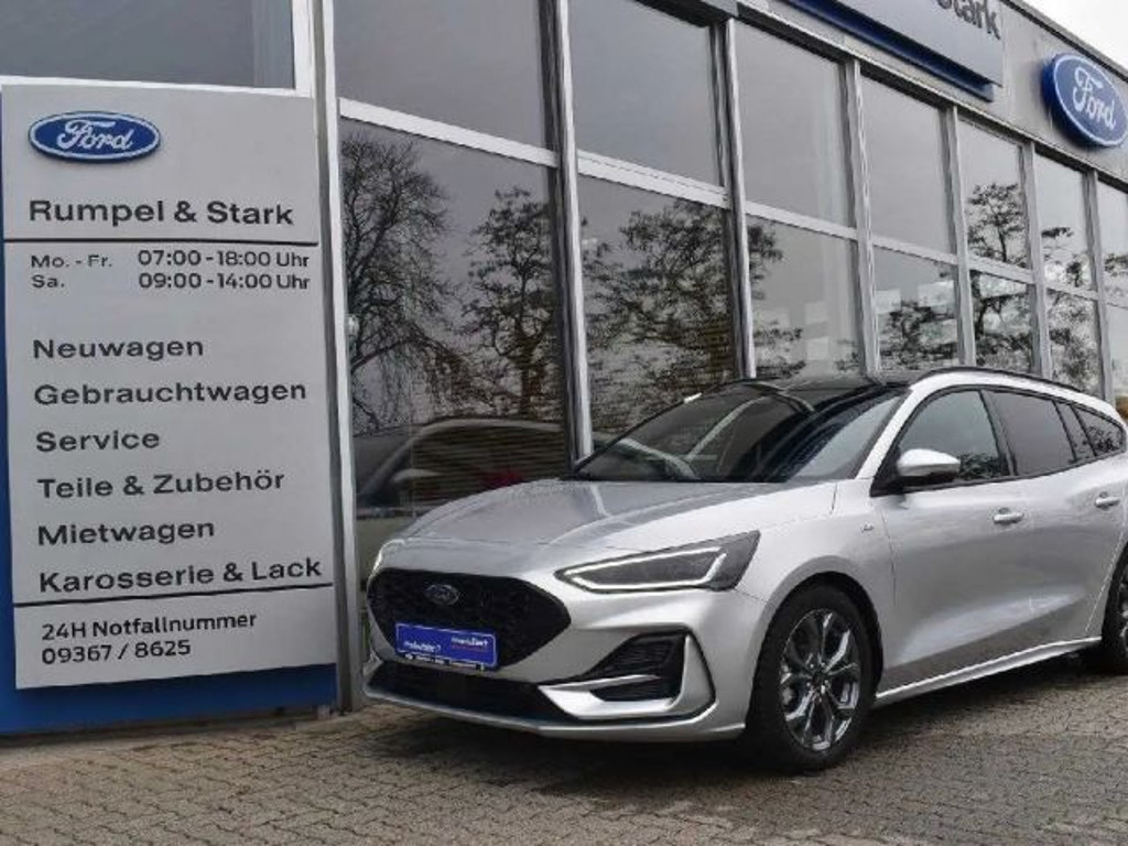 Ford Focus 2023 Benzine