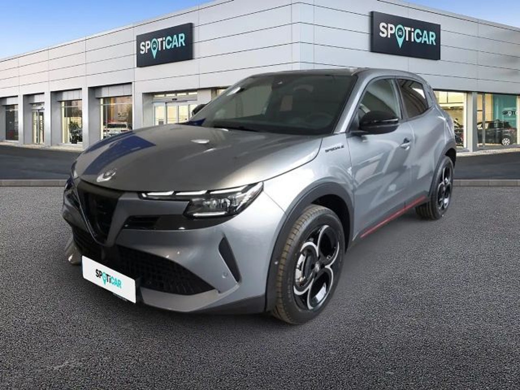 Alfa Romeo Junior 2025 Hybride Benzine