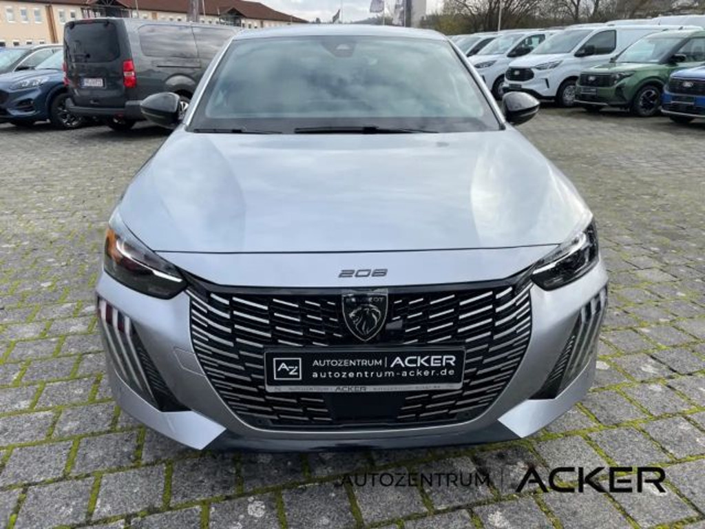 Peugeot e-208
