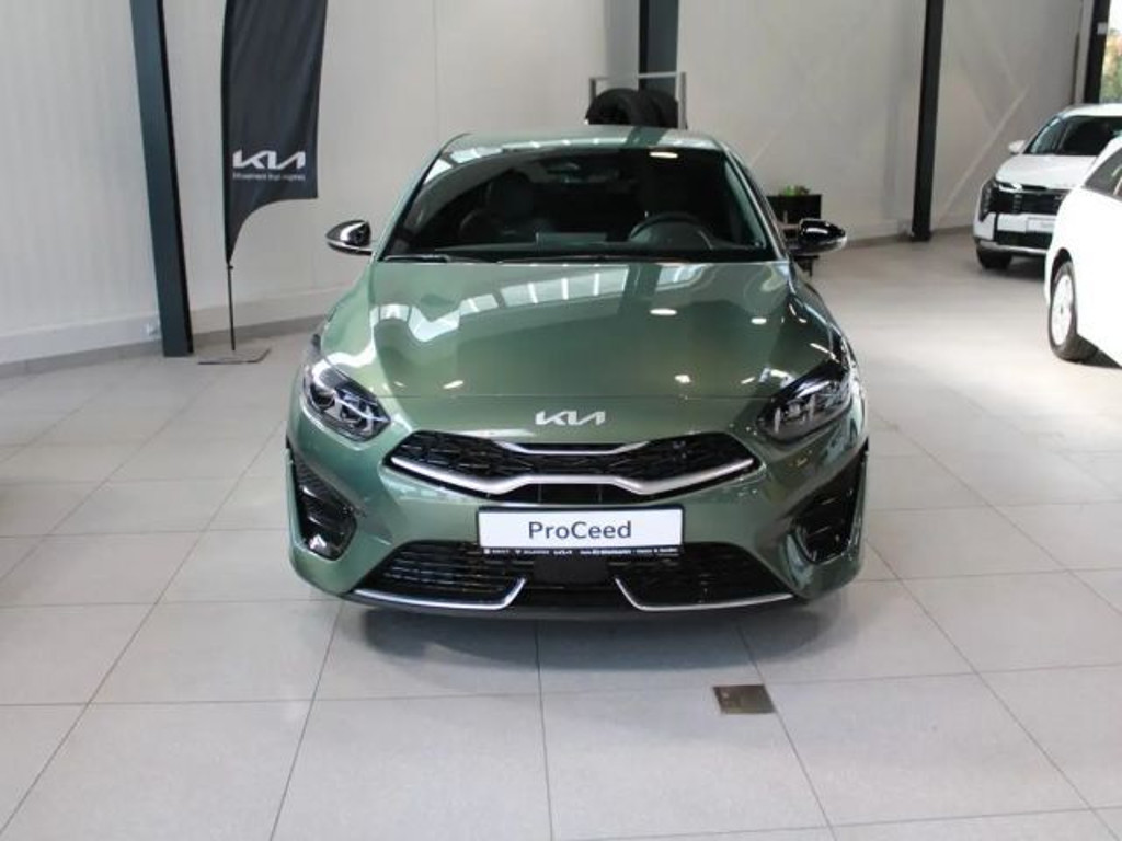Kia ProCeed