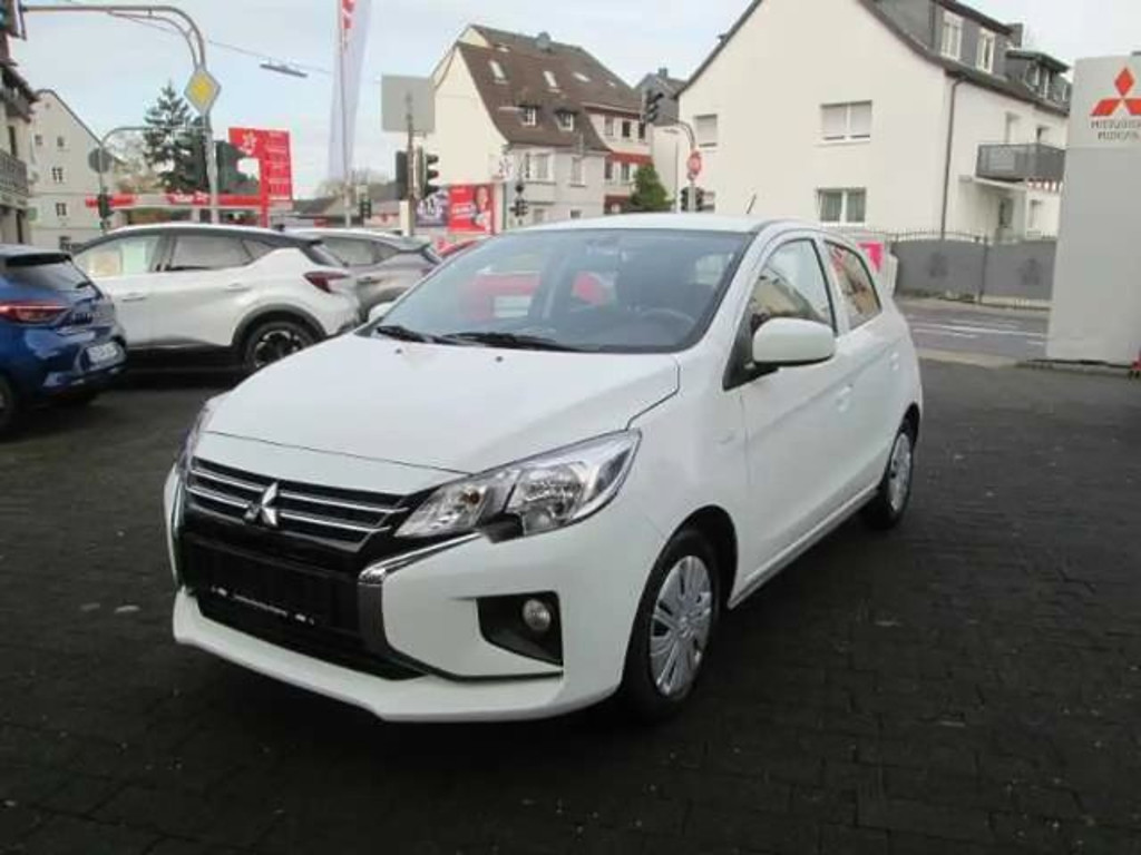 Mitsubishi Space Star 2023 Benzine