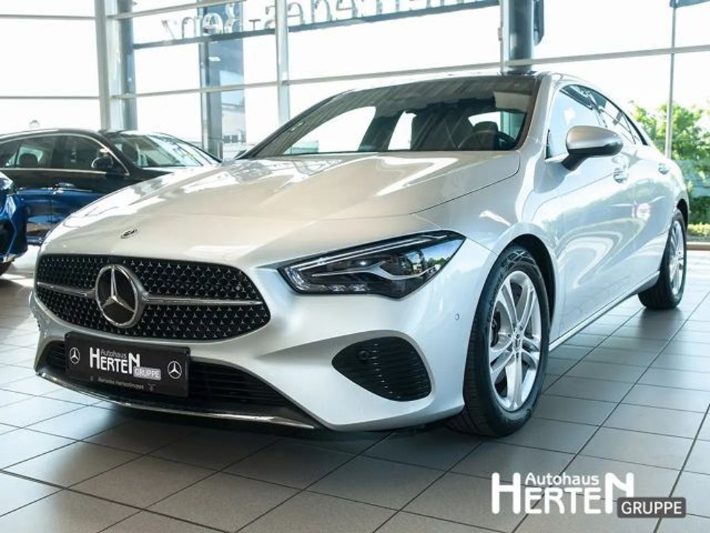 Mercedes-Benz CLA-Klasse 2023 Benzine
