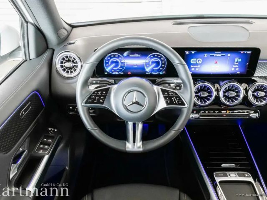 Mercedes-Benz EQB