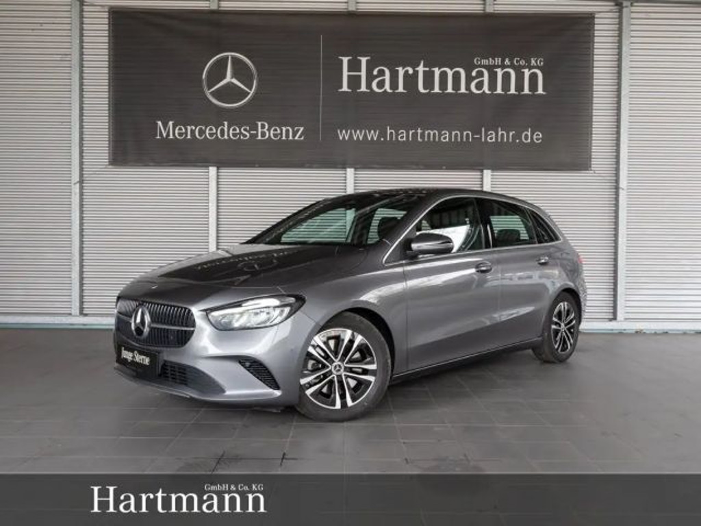 Mercedes-Benz B-Klasse 2024 Benzine