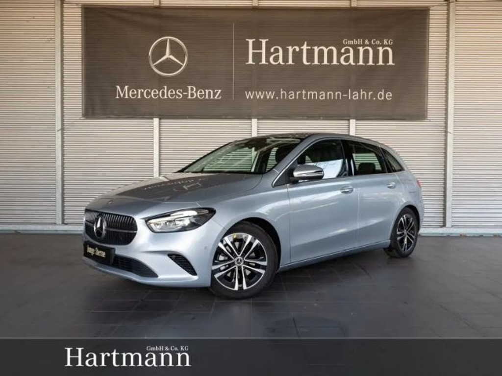 Mercedes-Benz B-Klasse 2024 Benzine