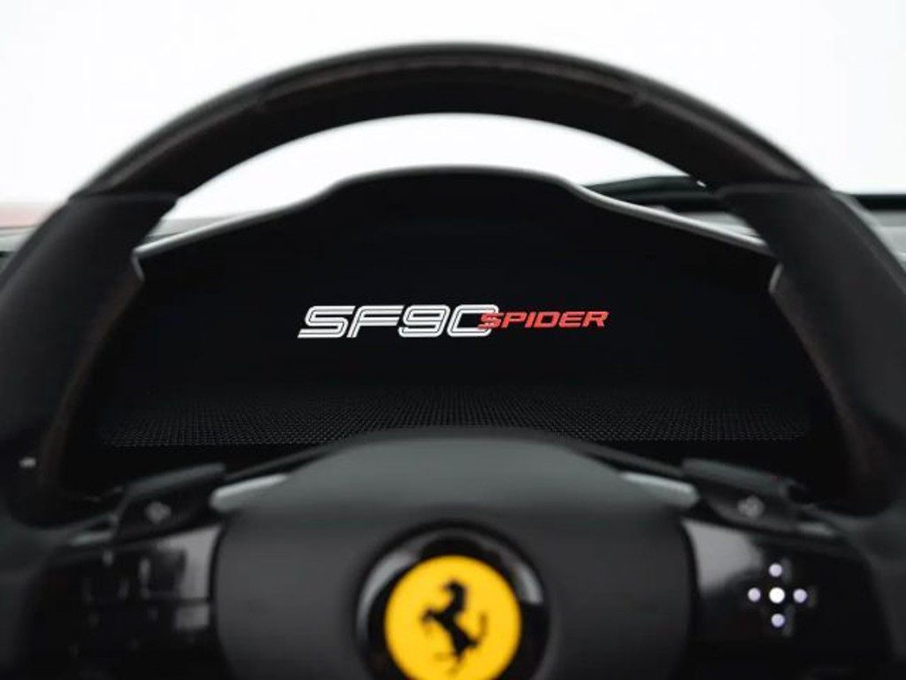 Ferrari SF90