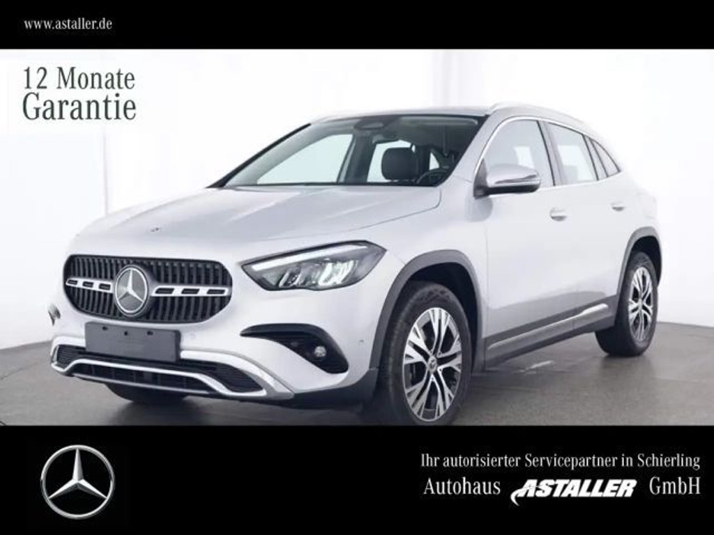 Mercedes-Benz GLA-Klasse 2023 Benzine
