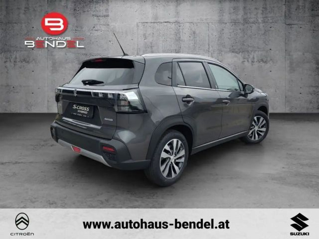 Suzuki S-Cross