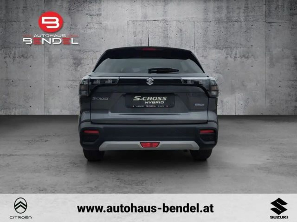 Suzuki S-Cross
