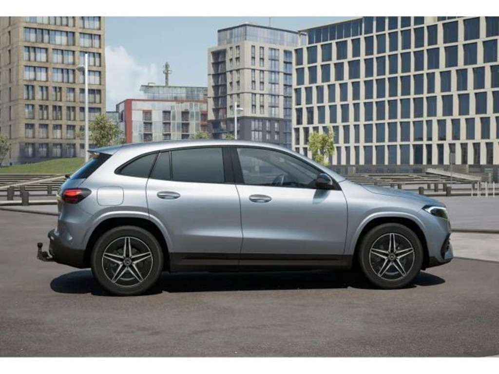 Mercedes-Benz EQA