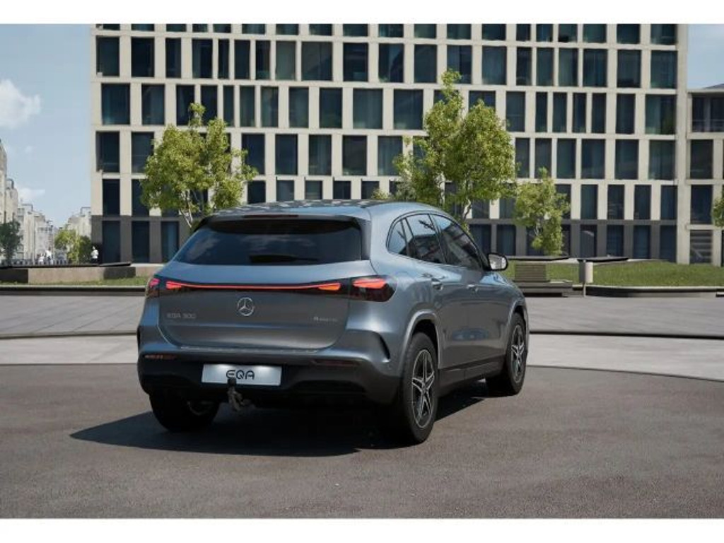 Mercedes-Benz EQA