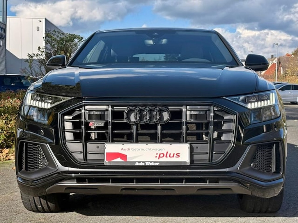 Audi SQ8