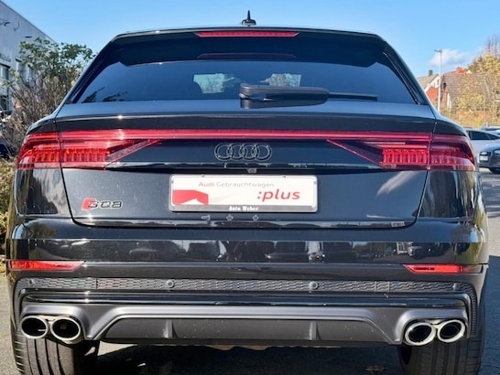 Audi SQ8