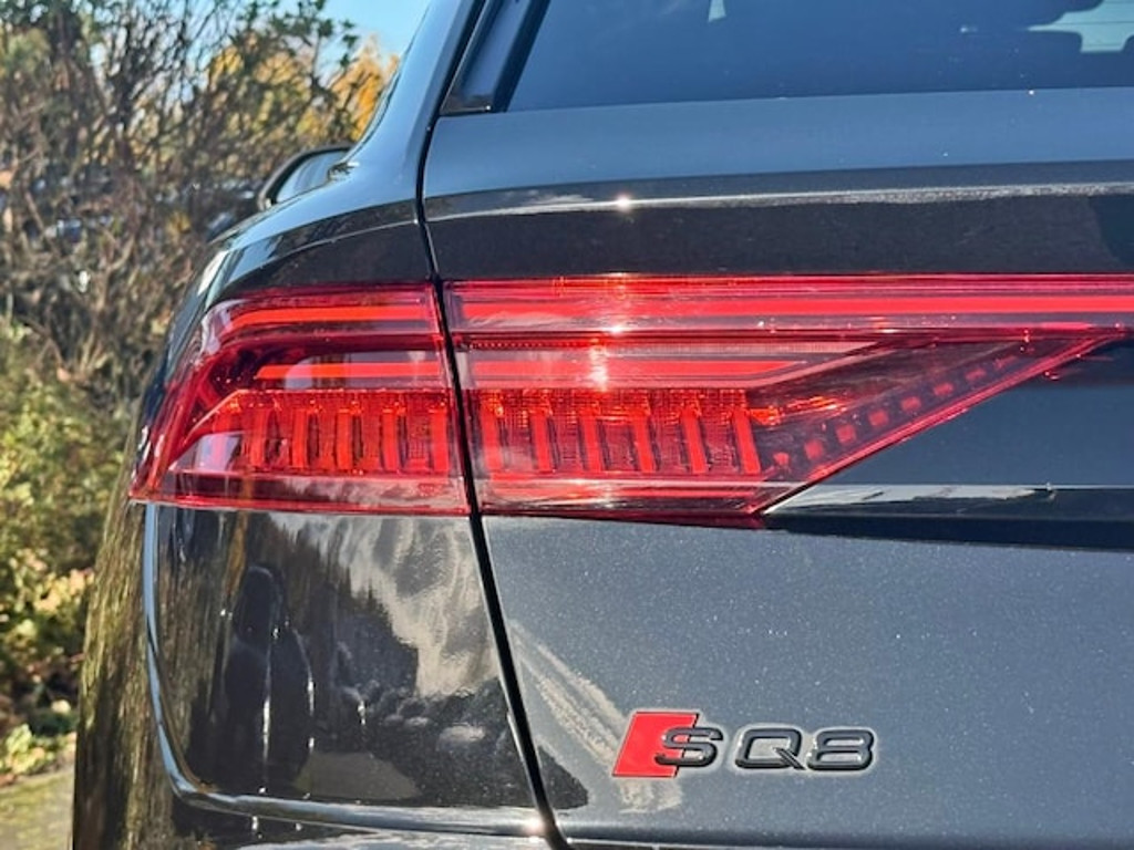 Audi SQ8