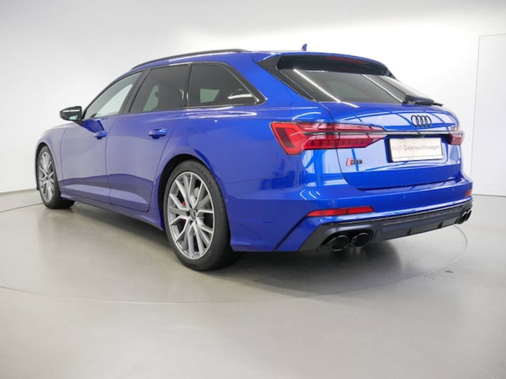 Audi S6