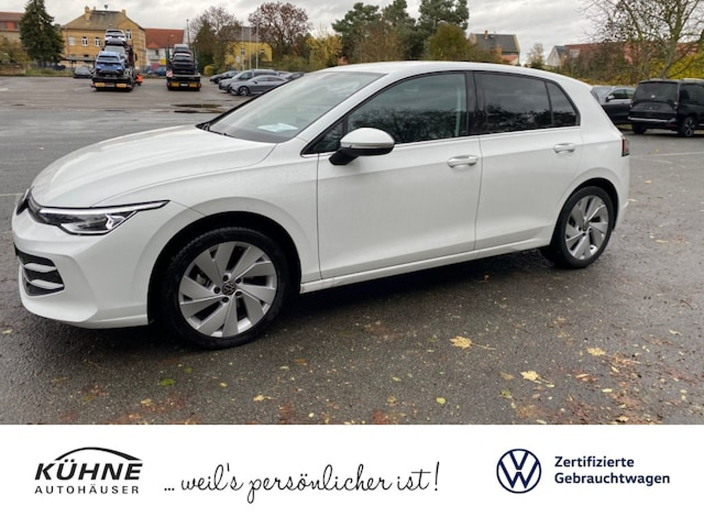 Volkswagen Golf 2024 Benzine