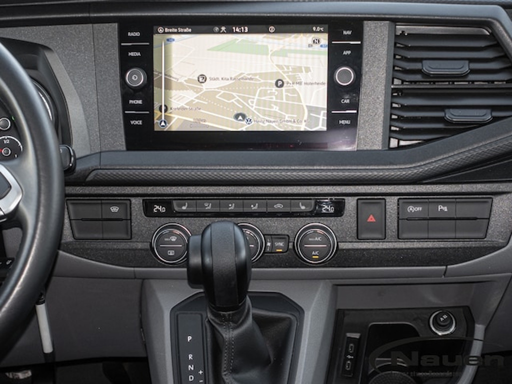 Volkswagen Caravelle