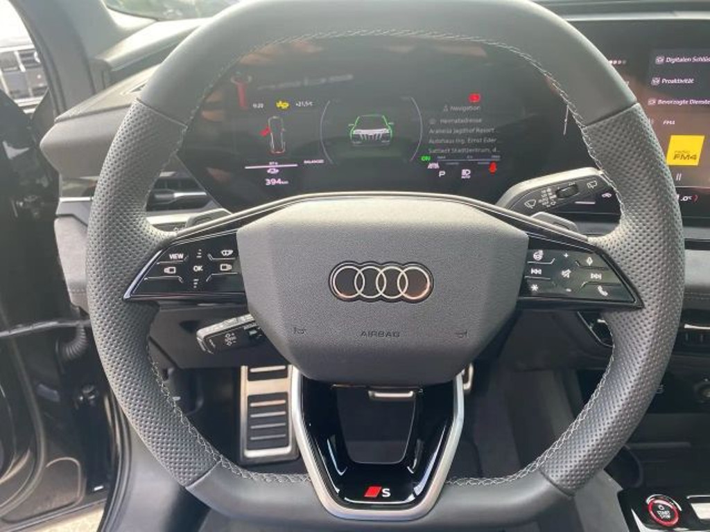 Audi SQ6 e-tron